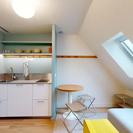Joivy Premium Flats In The Heart Of The 9th Arr, Near Moulin Rouge Париж