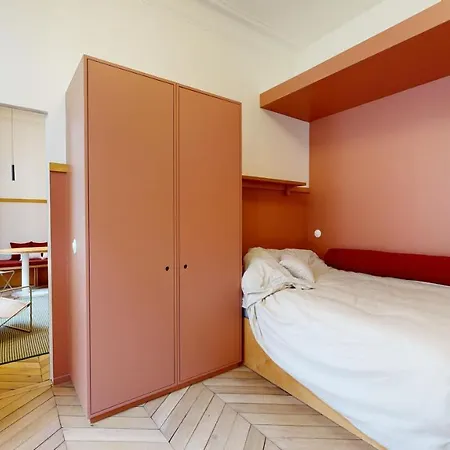 Joivy Premium Flats In The Heart Of The 9th Arr, Near Moulin Rouge * Париж