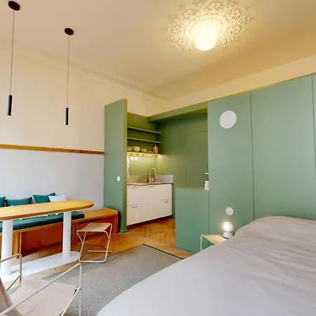 Joivy Premium Flats In The Heart Of The 9th Arr, Near Moulin Rouge