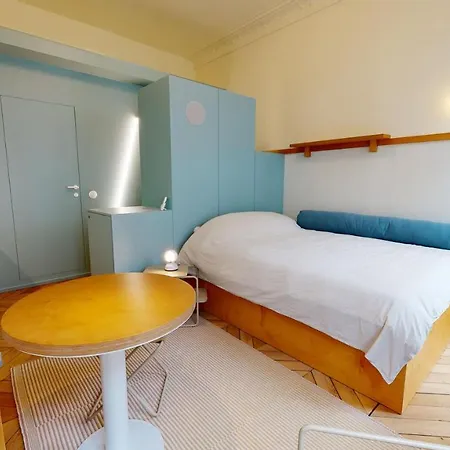 Joivy Premium Flats In The Heart Of The 9th Arr, Near Moulin Rouge * Париж