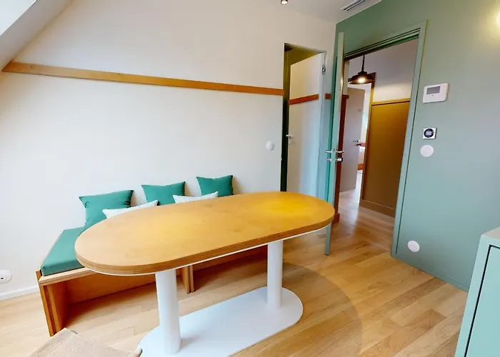 Joivy Premium Flats In The Heart Of The 9th Arr, Near Moulin Rouge * Париж