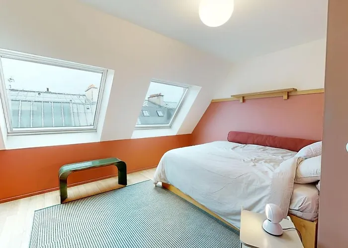 Апартаменты Joivy Premium Flats In The Heart Of The 9th Arr, Near Moulin Rouge Париж