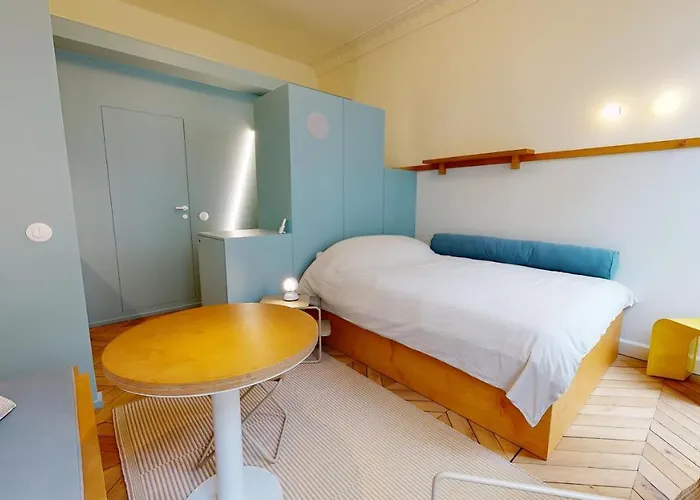 Joivy Premium Flats In The Heart Of The 9th Arr, Near Moulin Rouge * Париж
